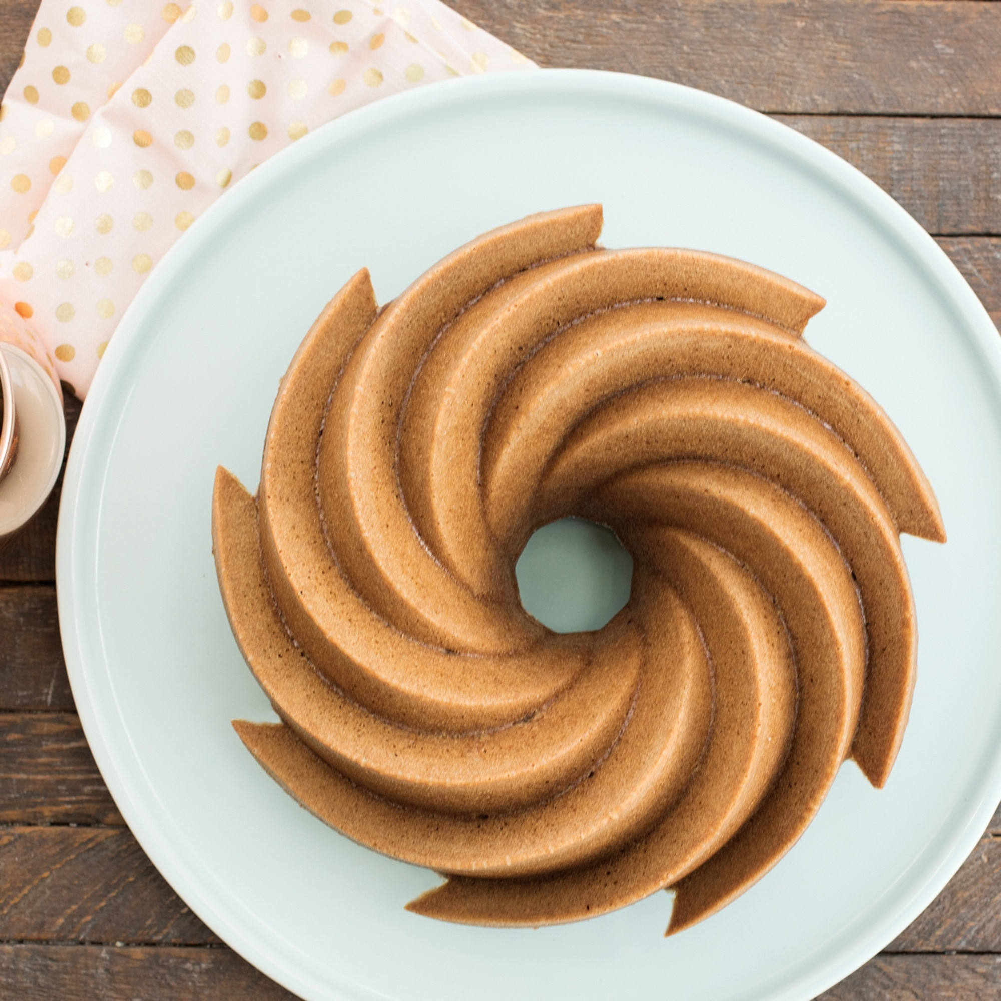 Moule à gâteau Bundt® Heritage Gold