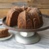 Moule à gâteau Bundt® Fleur de lys Toffee